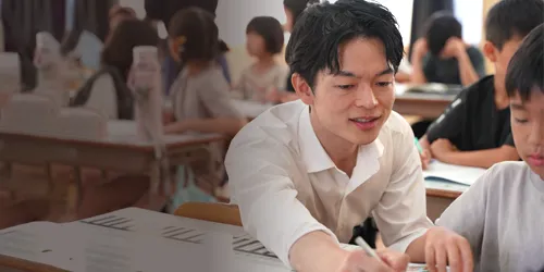 各校舎に在籍する講師たちのプロフィールです。